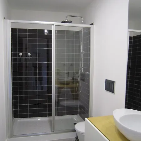 Lovely In Graca Lisbona